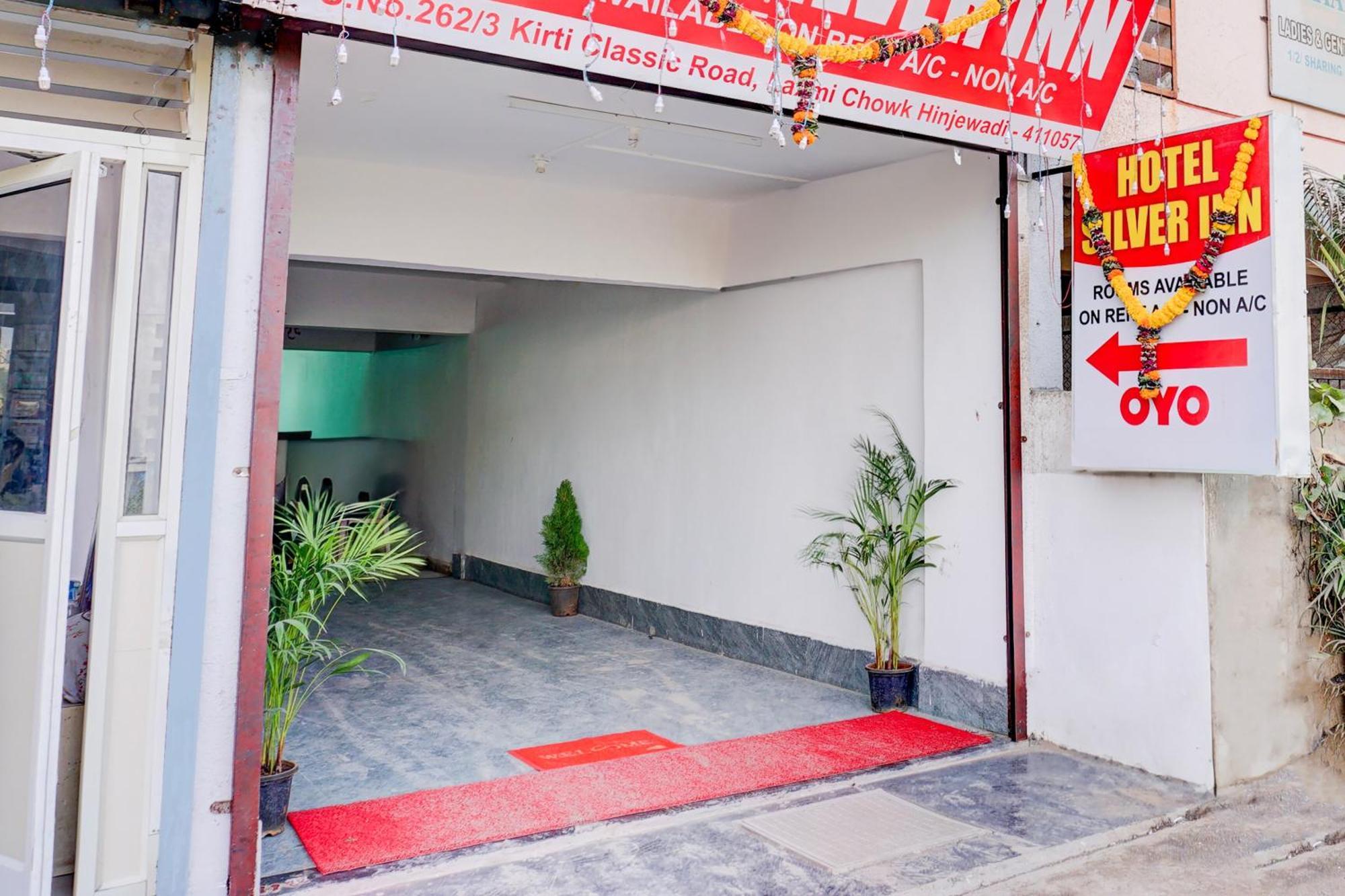Hotel O Silver Inn Hinjawadi Exterior foto